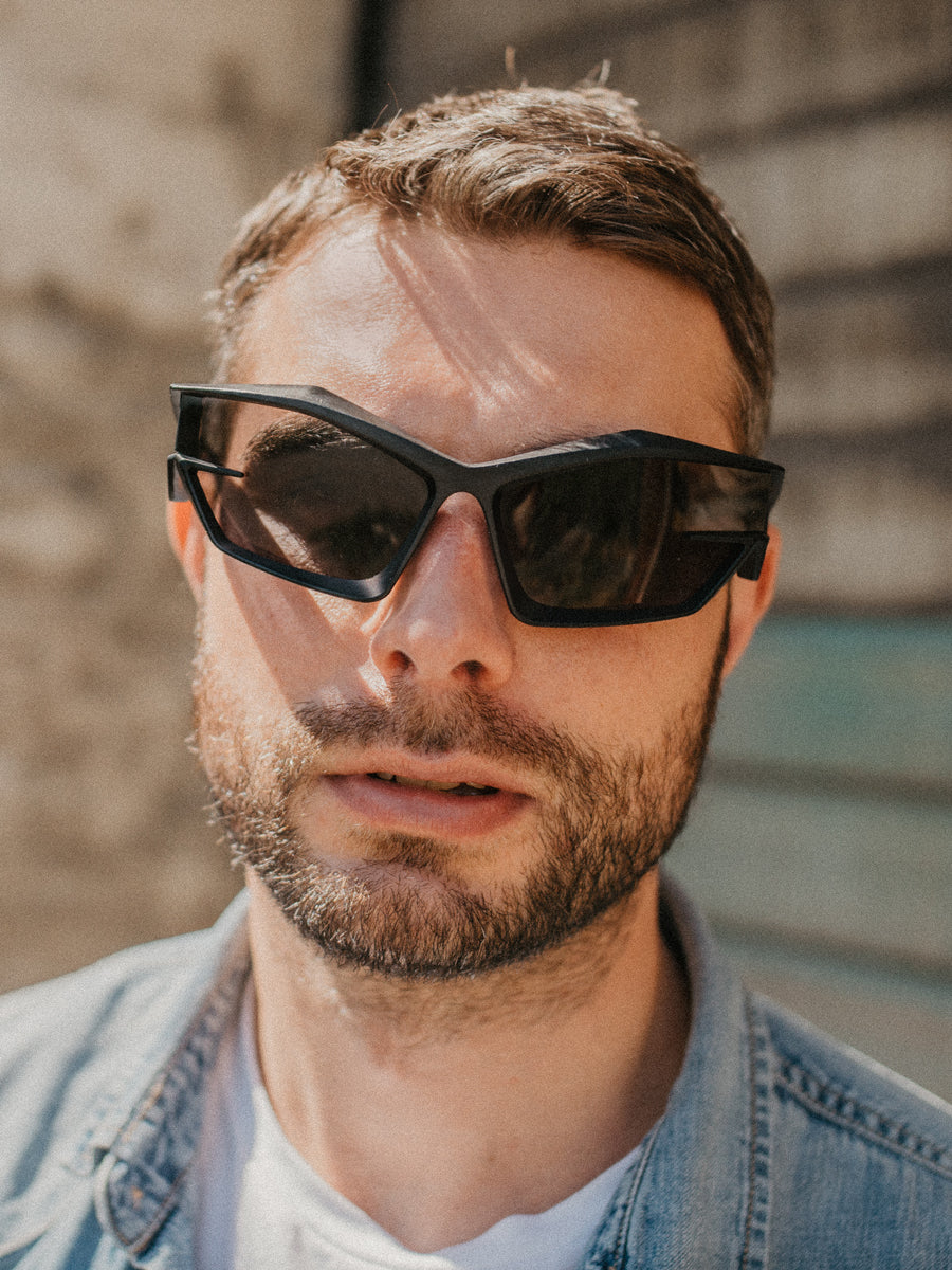 VeyRey Unisex futuristické sluneční brýle Calictor černé univerzální