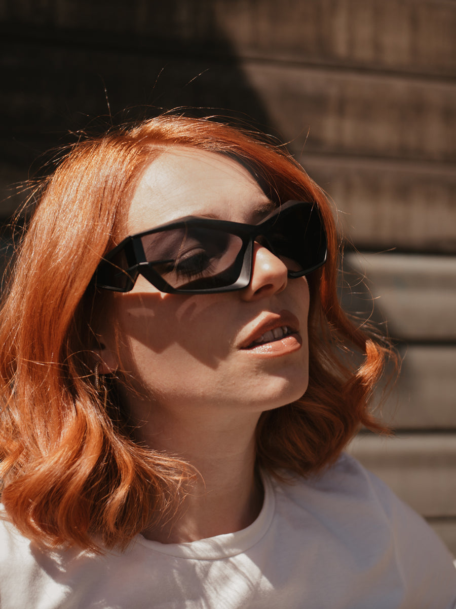 VeyRey Unisex futuristické sluneční brýle Calictor černé univerzální