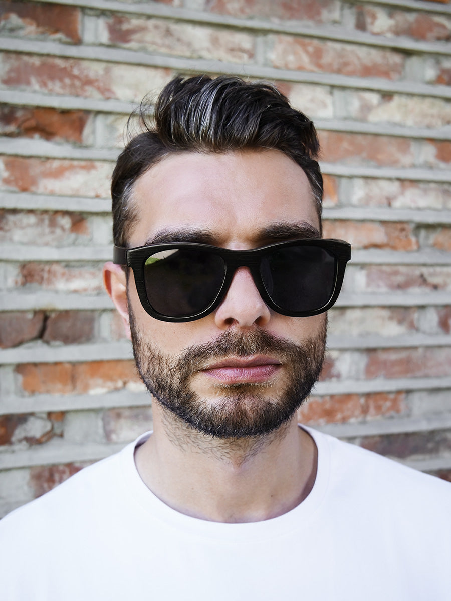 VeyRey Dřevěné polarizační sluneční brýle Root černá skla