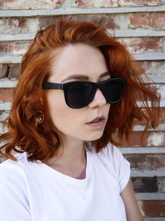 VeyRey Dřevěné polarizační sluneční brýle Root černá skla